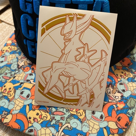 Pokemon Charizard V Card - Picture 2 of 4